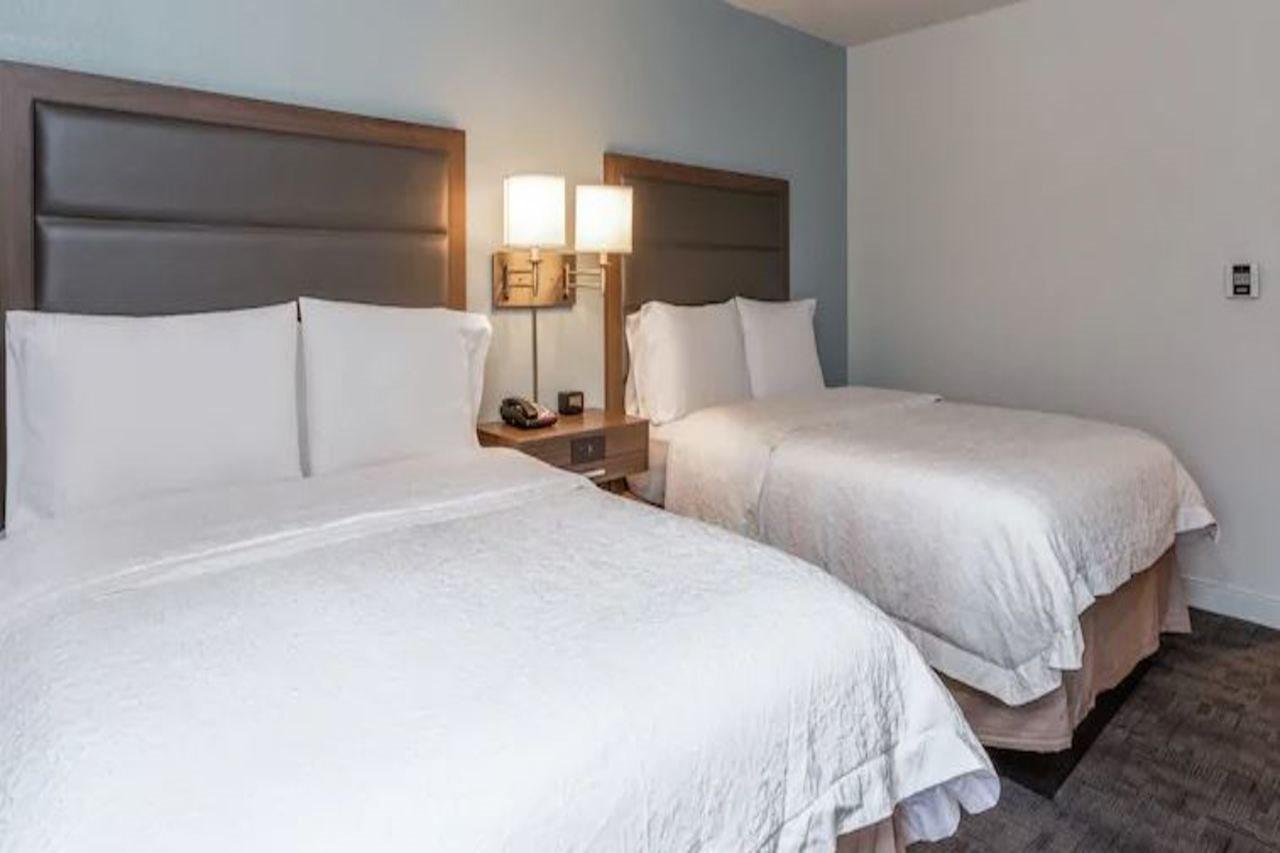 Hampton Inn Groton/Mystic Exterior photo
