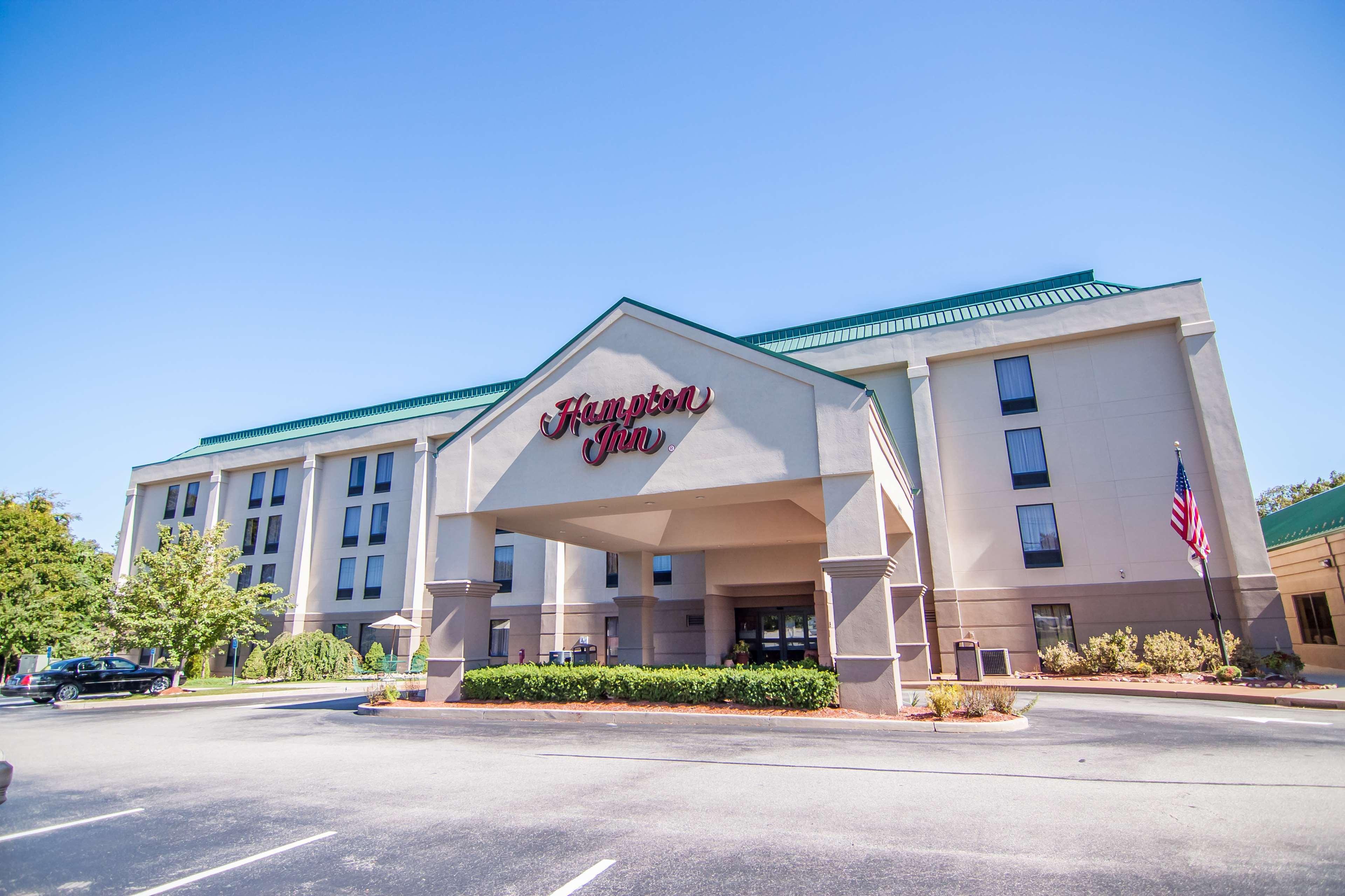 Hampton Inn Groton/Mystic Exterior photo