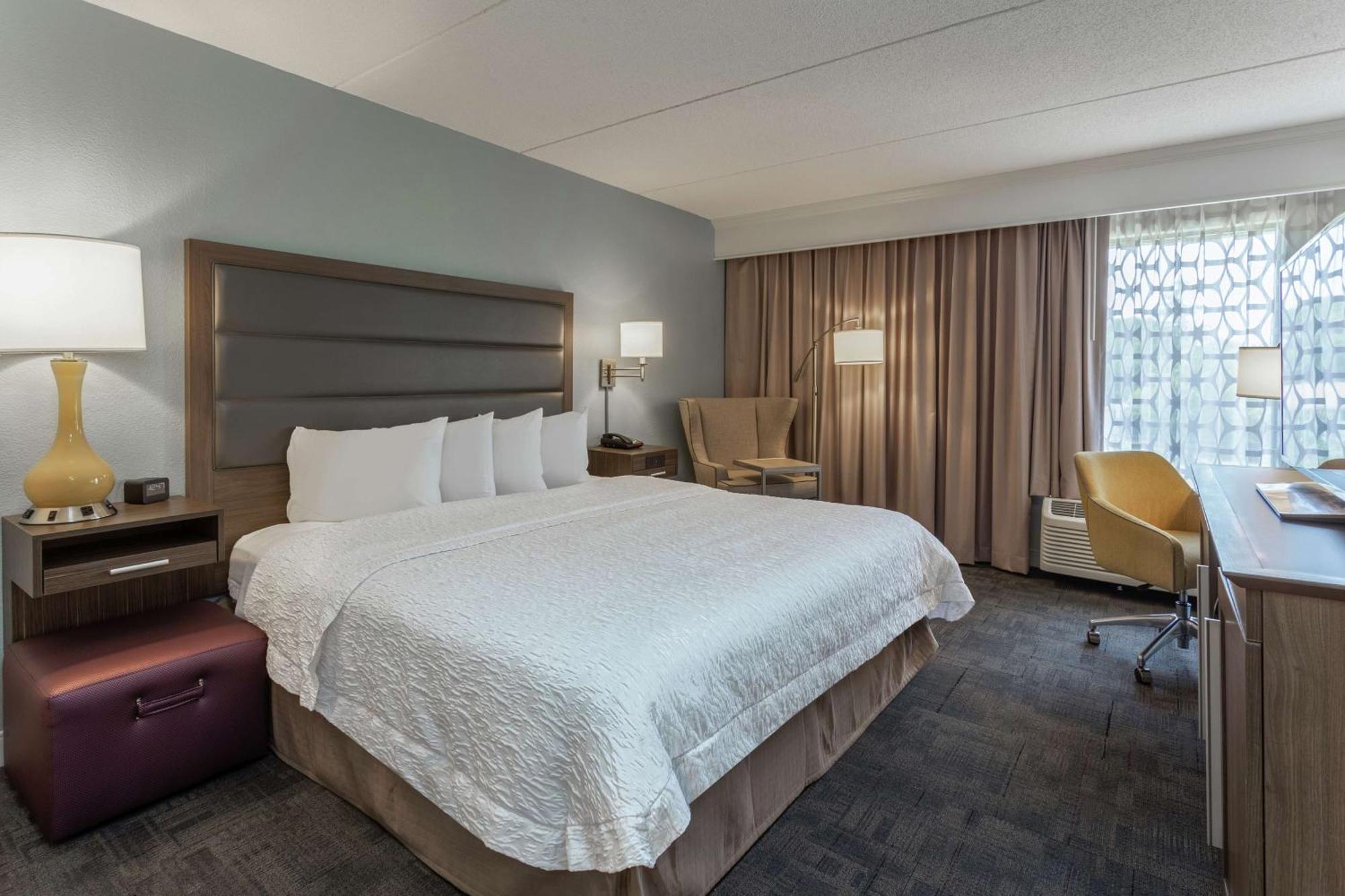 Hampton Inn Groton/Mystic Exterior photo