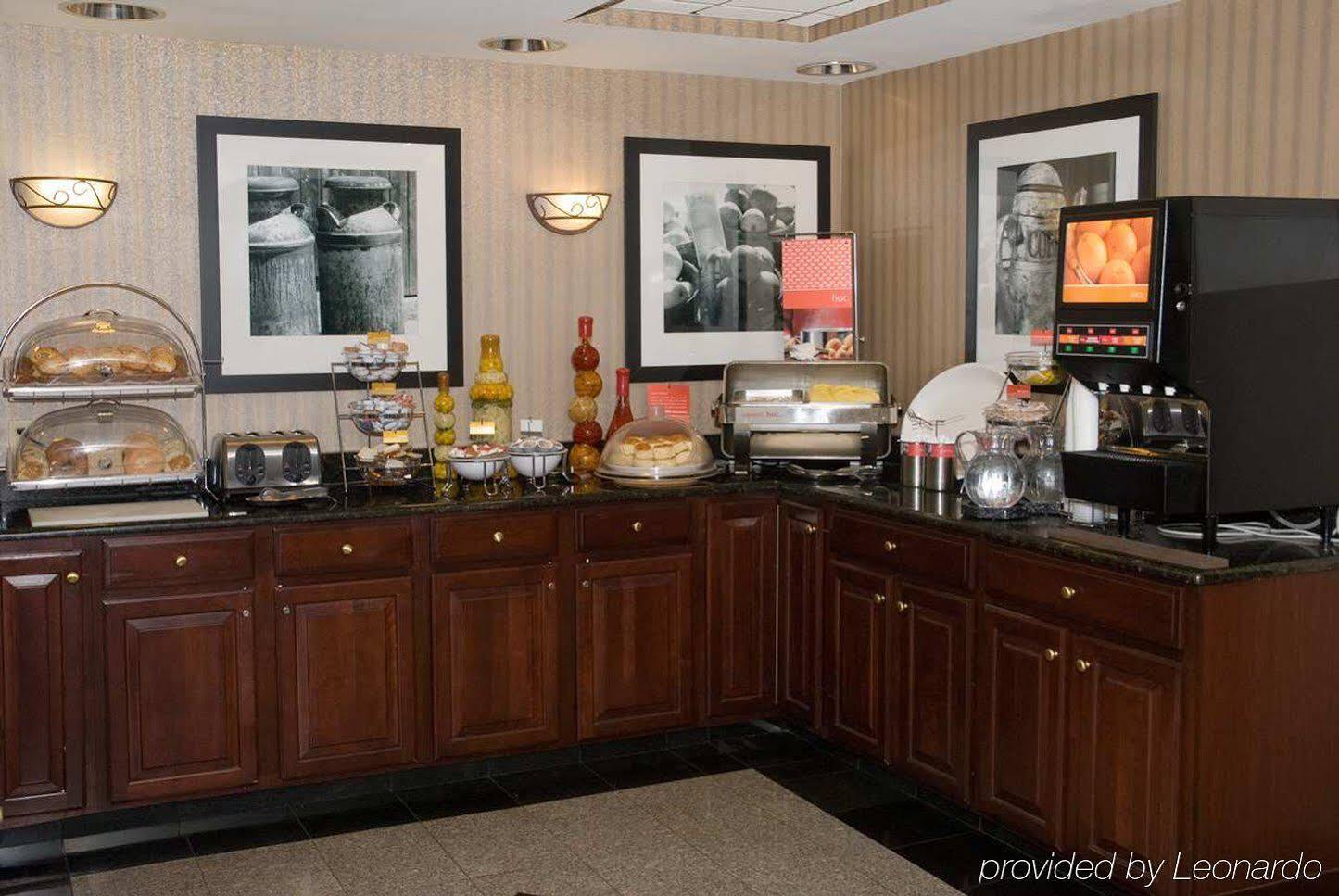 Hampton Inn Groton/Mystic Exterior photo